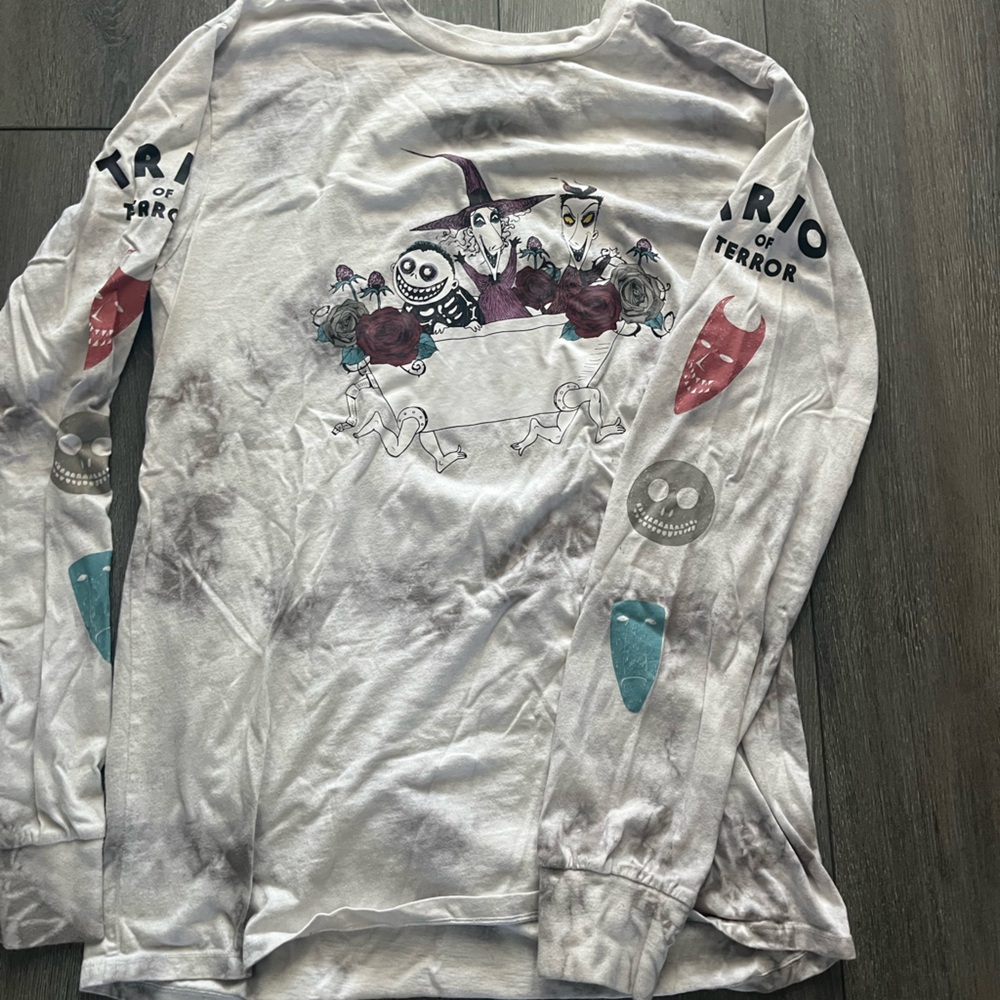 Disney Gray and White "The Nightmare Before Christmas" size medium